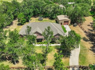 101 Sandlin Ct, Springtown, TX 76082