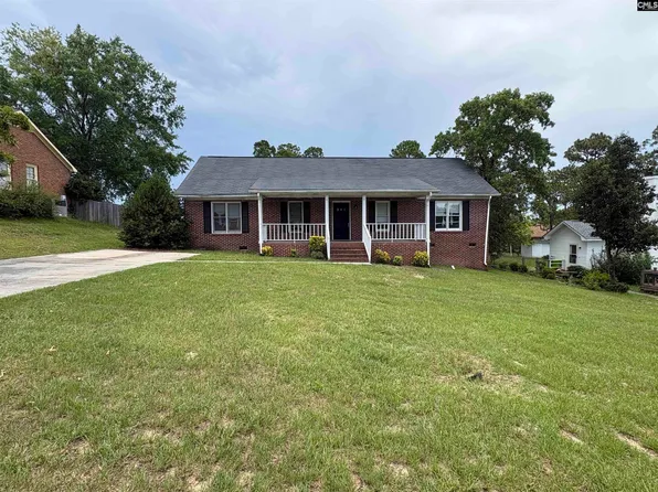 204 Woodchase Ln, Elgin, SC 29045