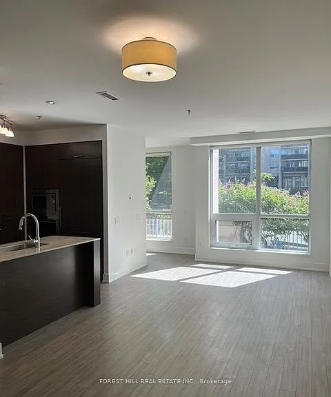 310 Tweedsmuir Ave #Townhouse 2 — Photo 10