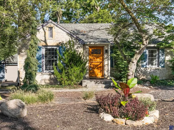 2620 Winthrop Rd, Lincoln, NE 68502