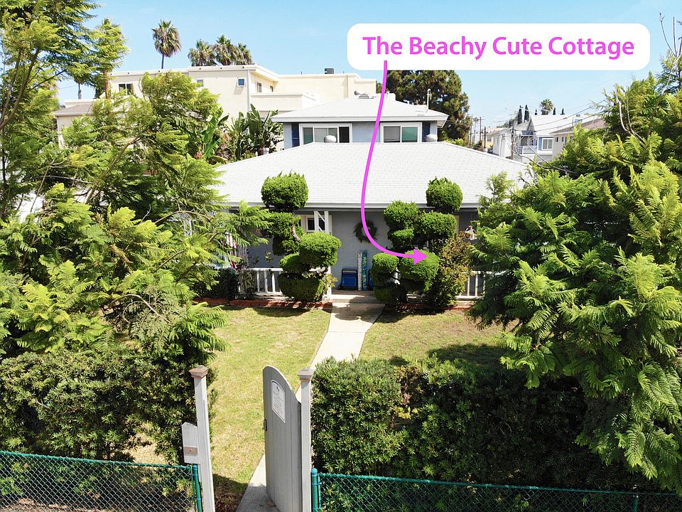 Beachy Cute Cottage is on the right side of the front duplex. All five-star reviews!