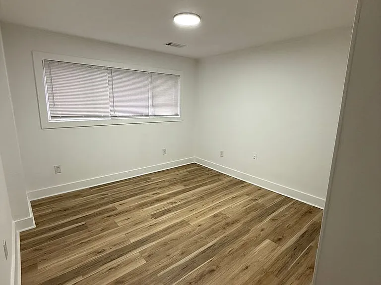 1501 Chris Dr — Photo 13