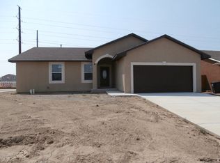 2224 Crestwood Ln, Pueblo, CO 81008