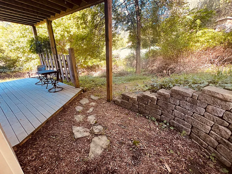 127 Sun Haven Ln — Photo 21