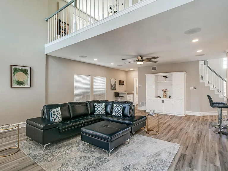 6904 Amethyst Ln — Photo 18