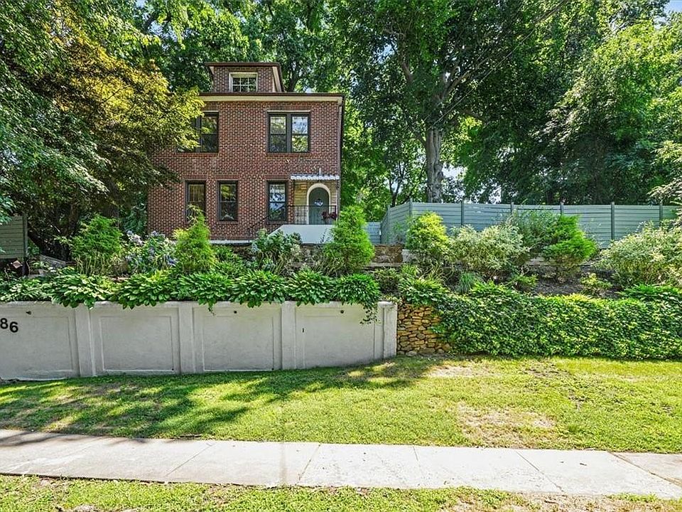 1st image of 86 Midland Avenue