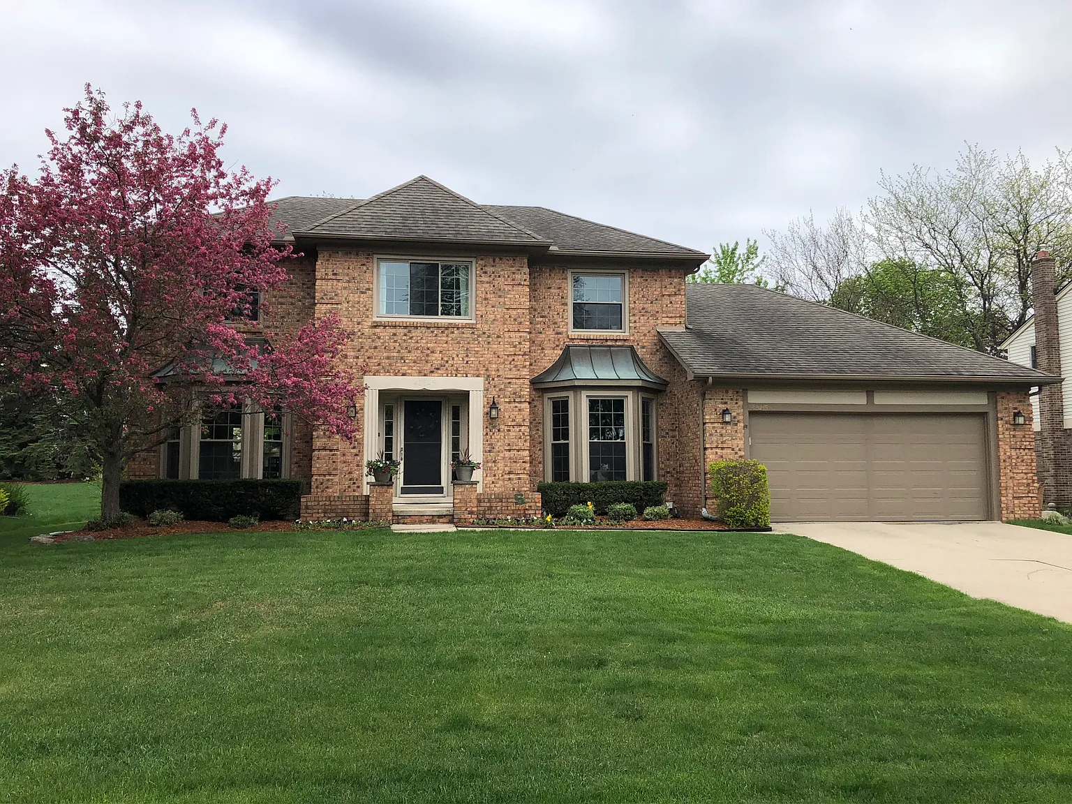 42045 Waterfall Rd photo 1