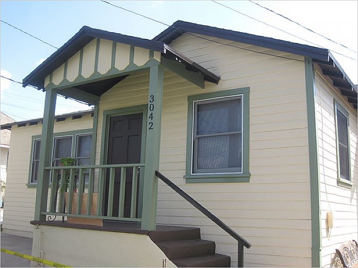 1st image of 3042 Malabar St