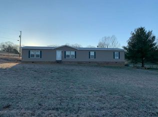 221 Kirby Cem Rd, Irvine, KY 40336