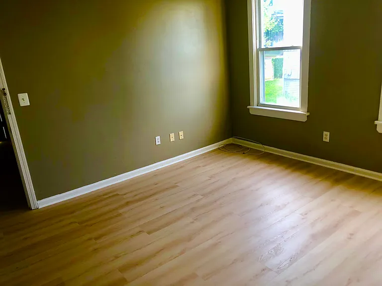 504-506 Wilmot Ave #1 — Photo 6
