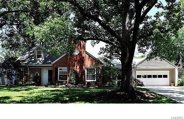 1st image of 621 Bedford Oaks Dr