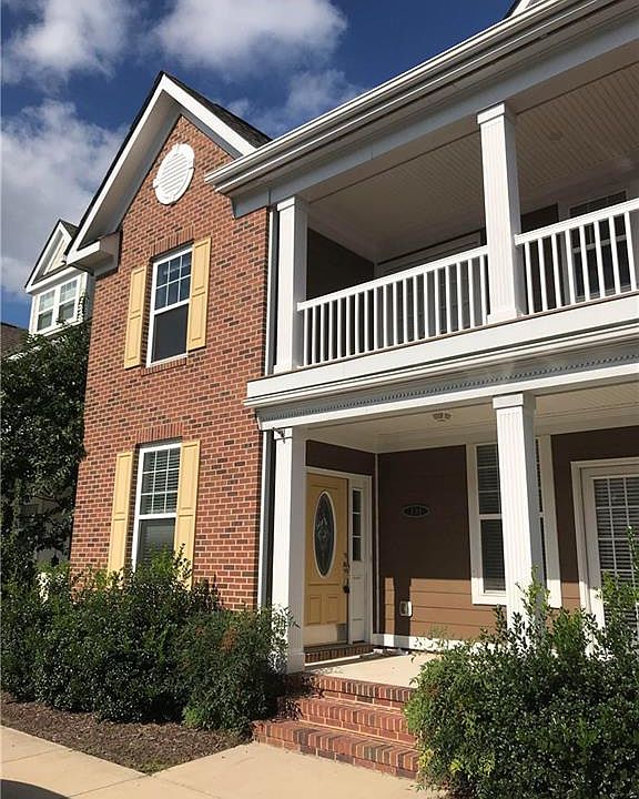 1st image of 131 Sharpe Dr