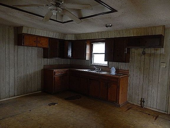 5th image of 324 N 28th Ave