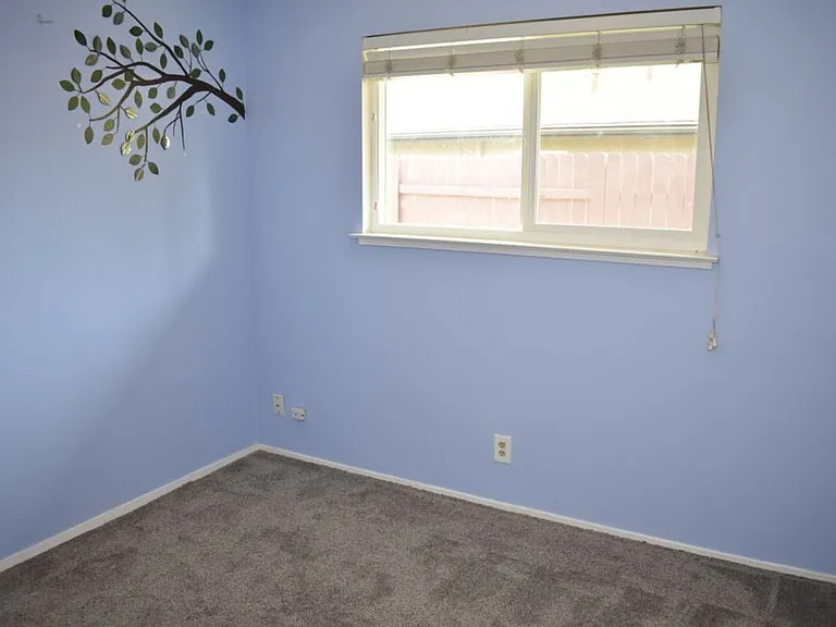 5578 Coronado Way — Photo 13