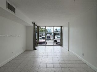 200 172nd St APT 104, Sunny Isles Beach, FL 33160