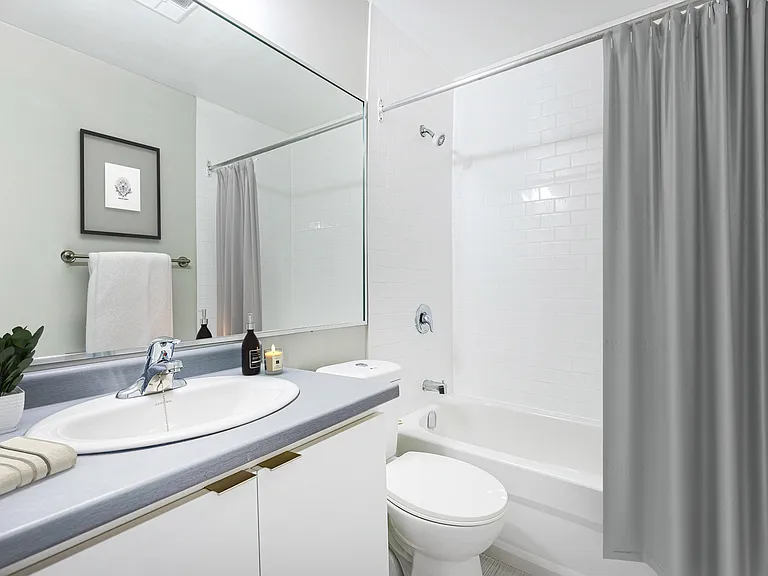 770 Wonderland Rd S #760 — Photo 7