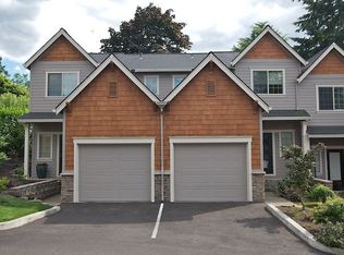 12866 Boones Ferry Rd, Lake Oswego, OR 97035