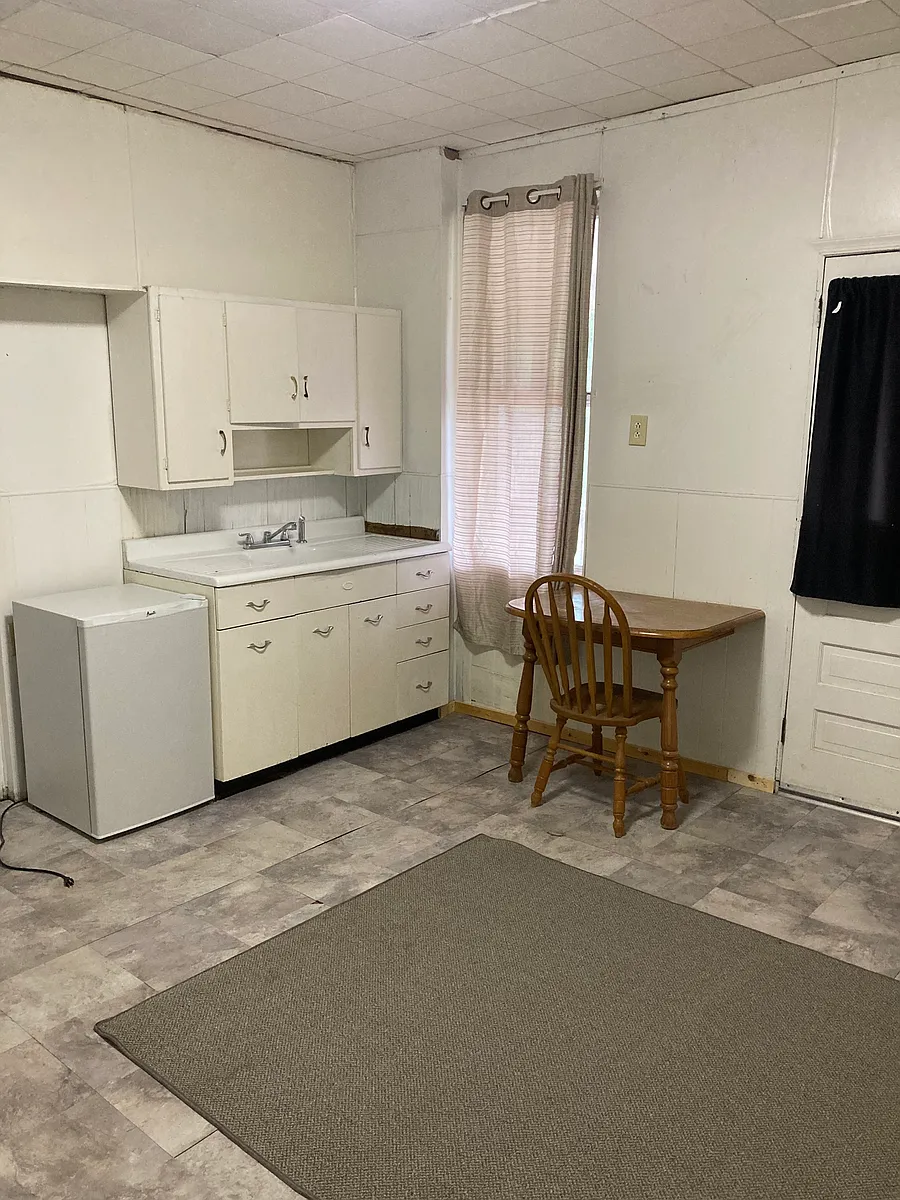 Photo 2 of 4 - 257-259 Cypress Ave #257 - Johnstown, PA Building Photo - 257-259 Cypress Ave #257