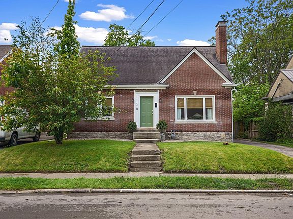 2nd image of 142 Glenn Pl