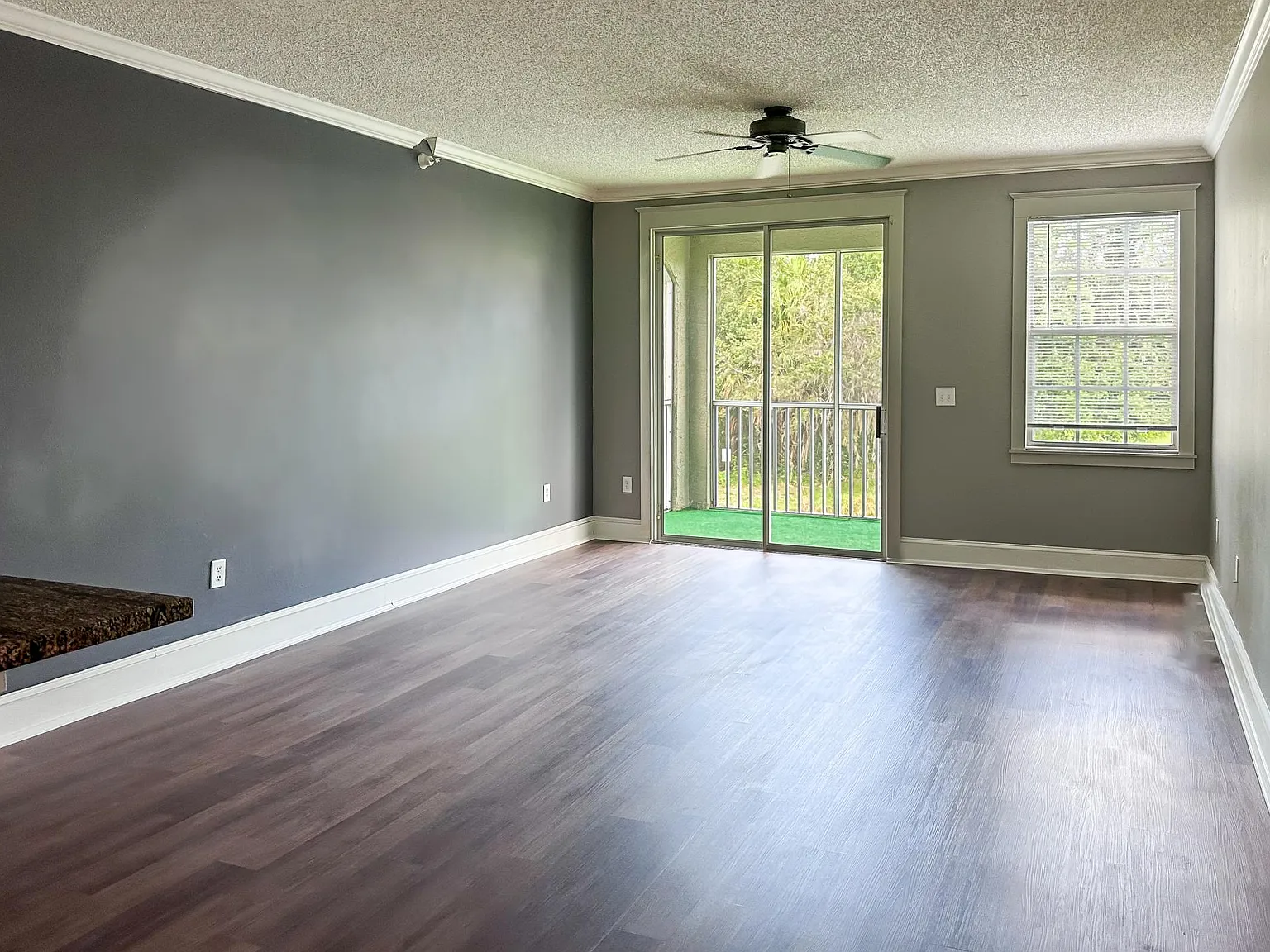 2 bed, 1246 sqft, $1,850 — Photo 3