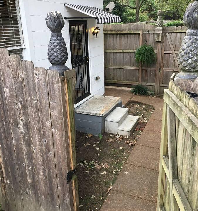Private courtyard off kitchen.