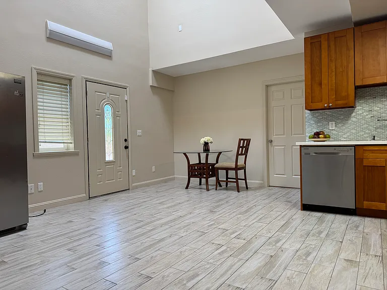 Kitchen dining area. Door access to private back patio