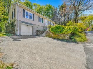 43 Moorland Ave, Waterbury, CT 06708