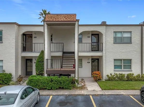 7701 Starkey Rd APT 324, Seminole, FL 33777