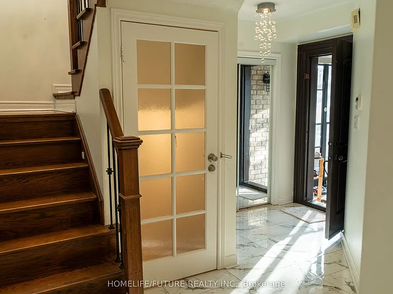 620 Madame St — Photo 3