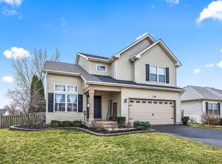 1516 Waterford Rd, North Aurora, IL 60542