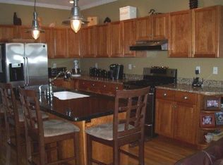 172 5th Ave, Saratoga Springs, NY 12866