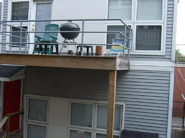 2ND FLOOR PRIVATE DECK OFF THE LIVING ROOM