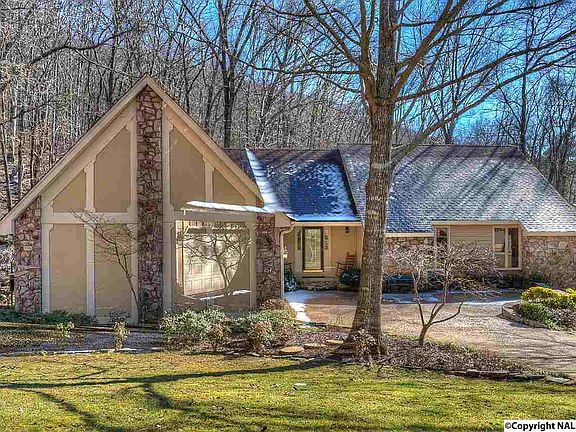 3rd image of 14014 Percivale Dr SE