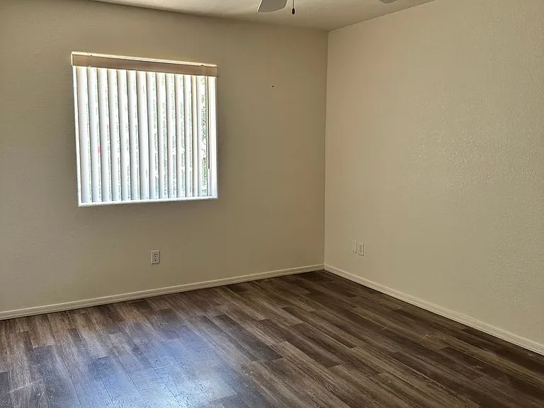 3350 Tomahawk Dr — Photo 15