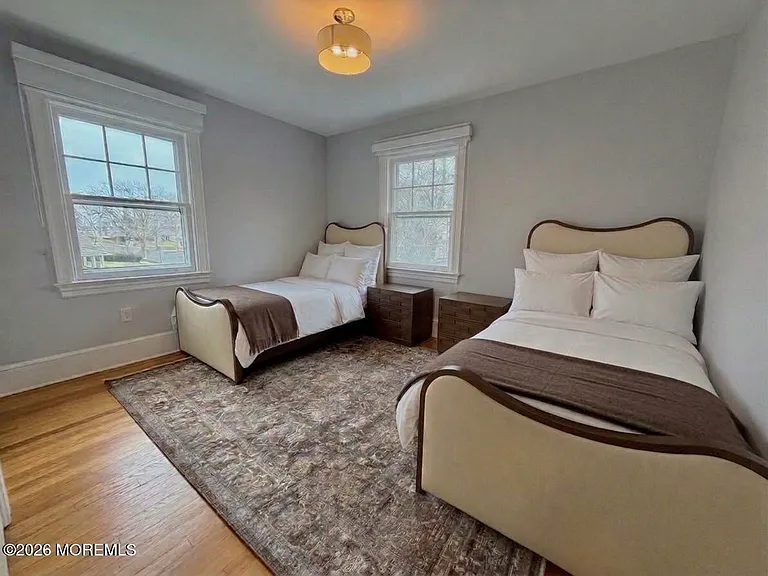 125 Cedar Ave — Photo 26