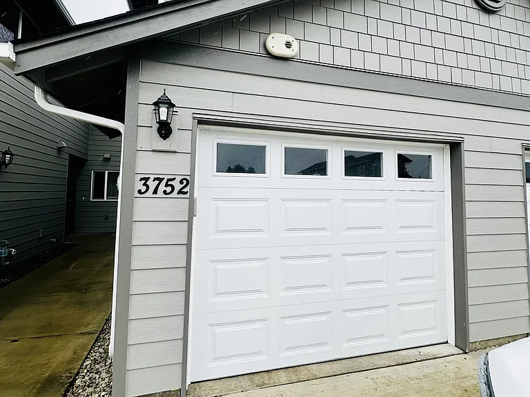 3760 Peter Ln NE — Photo 20