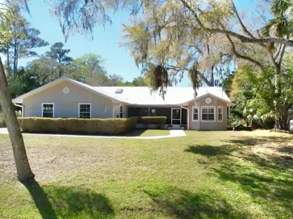 104 Falcon Rd, Saint Augustine, FL 32086