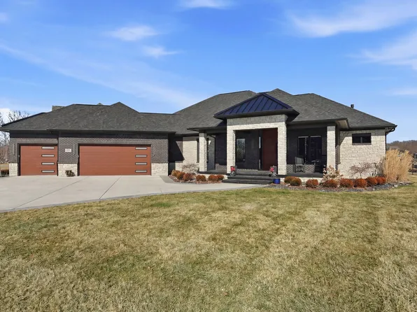 3995 Chapel Hill Ct, Bargersville, IN 46106