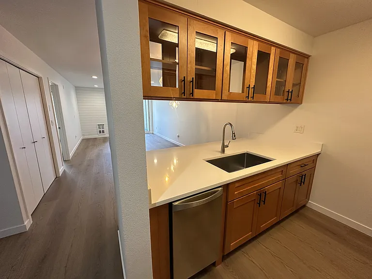 12345 Roosevelt Way NE #203 — Photo 5