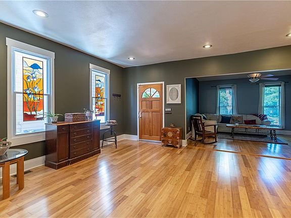 2nd image of 1837 W 50th St