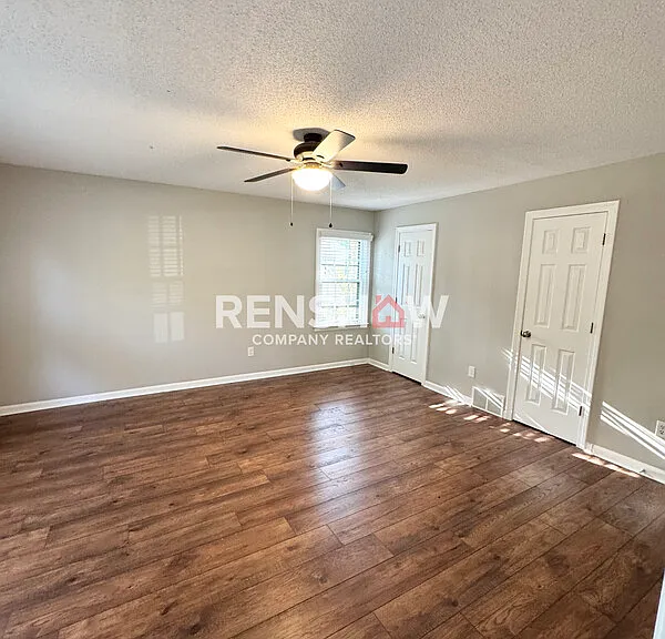 8177 Kimbrook Dr — Photo 17