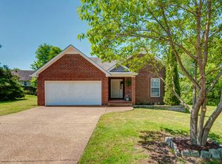 1105 Eric Ct, Thompsons Station, TN 37179
