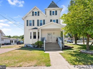 102 Washington Ave, Williamstown, NJ