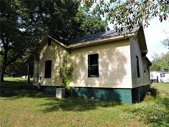 2nd image of 225 Heritage Ave