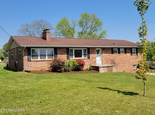 8008 Sharp Rd, Powell, TN 37849