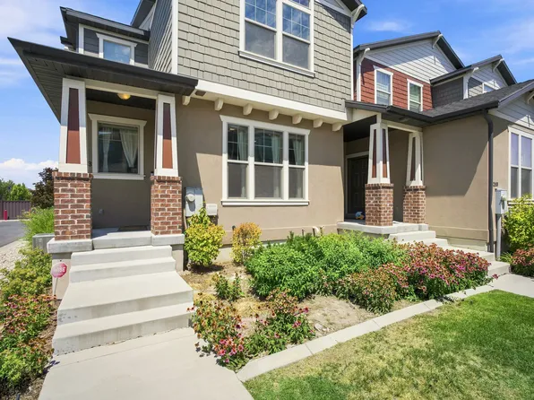5293 W Canonbury Ln, West Valley City, UT 84120