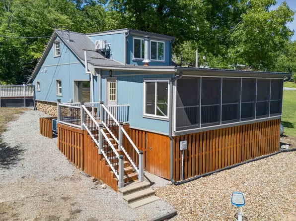 29050 McKenna Villa Rd, Edwards, MO 65326