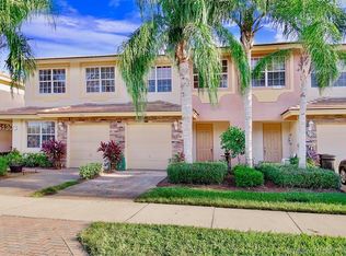 384 SE Bloxham Way, Stuart, FL 34997