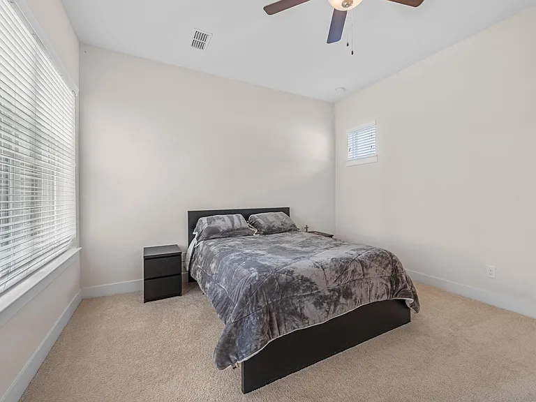 28750 Shoalhaven Ct — Photo 5
