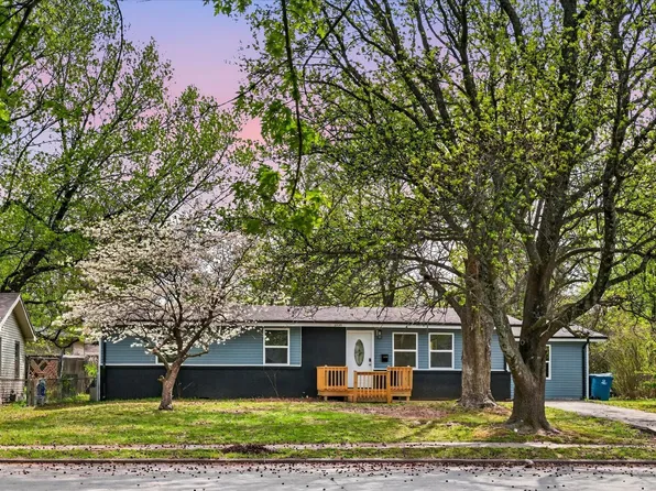1036 E Morningside Street, Springfield, MO 65807